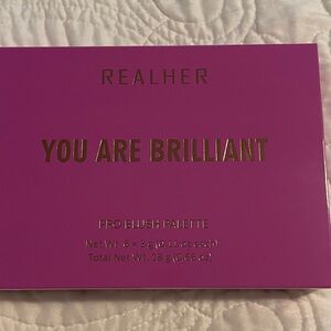 RealHer Pro Blush Palette - Radiant Purple
